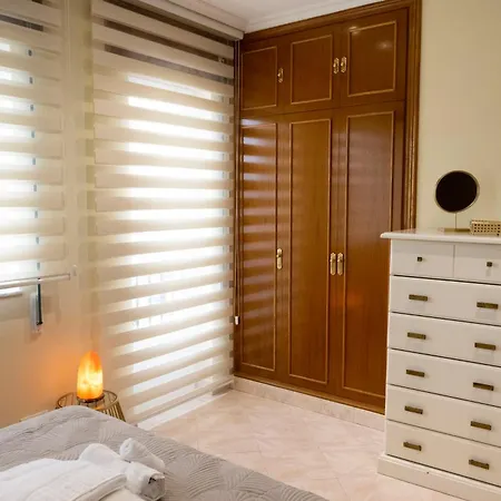 Frente A Rapadoira.foz Feriehus Foz